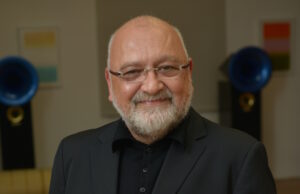 “80 Yılın İzinde”