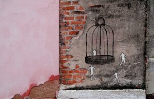 Maylo, ”Kayıp Ayrıntılar” sergisiyle TEGV’e desteğini sürdürüyor.