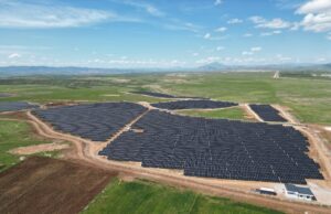 TürkTraktör’ün Ankara’daki fabrikası elektrik ihtiyacının tamamını güneşten alıyor.