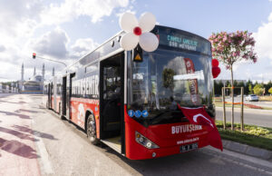 Otokar’dan Sakarya’ya 6 adet KENT XL metrobüs teslimatı.