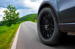 Pirelli, ödüllü Cinturato’nun özelliklerini taşıyan ve SUV’lar için geliştirdiği yeni Scorpion All Season SF3 lastiğini tanıttı.