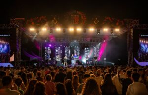 Sompo Music Fest’te çalışanlarıyla bir araya geldi.