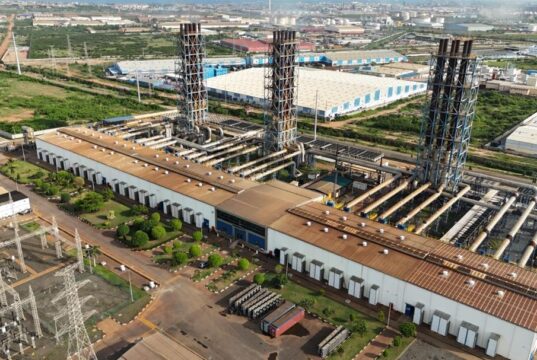 Aksa Enerji, yurt içi ve yurt dışı yatırımlarıyla istikrarlı büyümesini sürdürüyor.